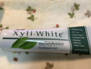 20200311_xyliwhite-toothpaste_13